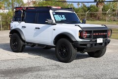 Used 2024 Ford Bronco Wildtrak SUV near League City, TX