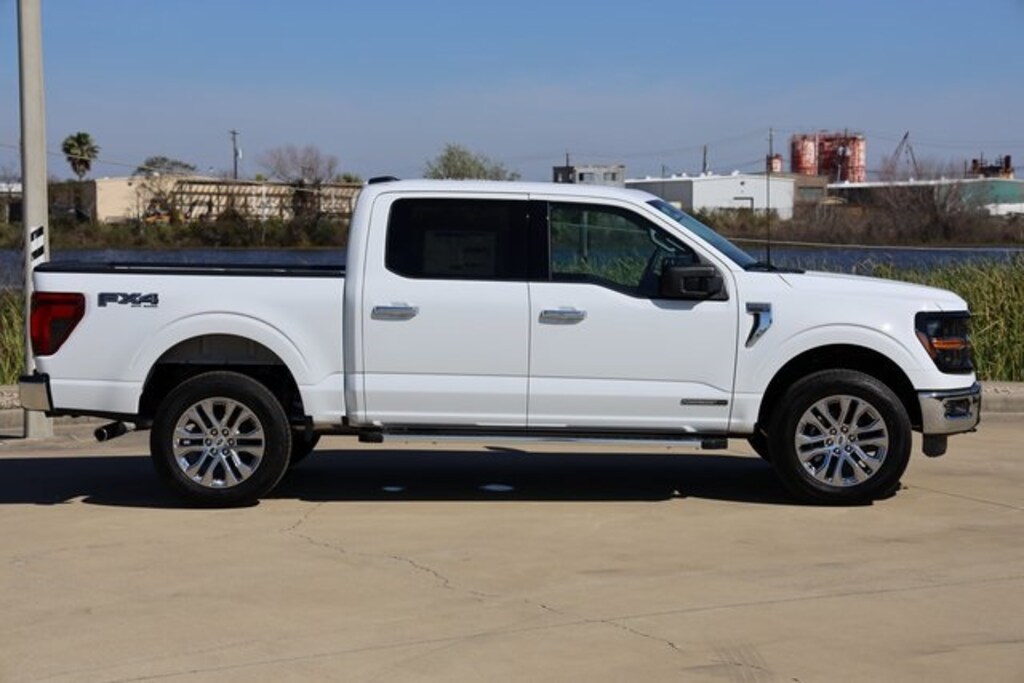 New 2026 Ford F-150 XLT Truck SuperCrew Cab