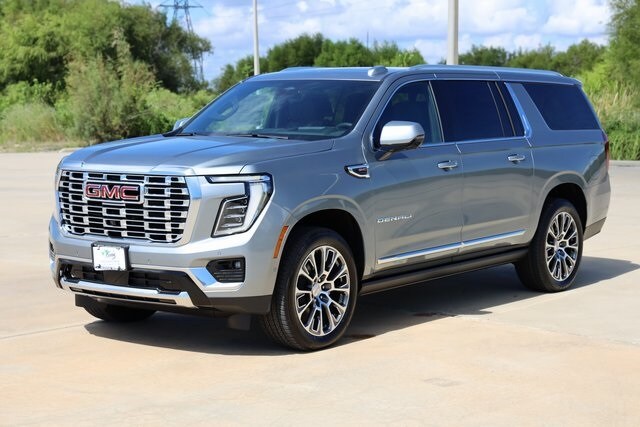 2026 Gmc Yukon XL Denali photo 3