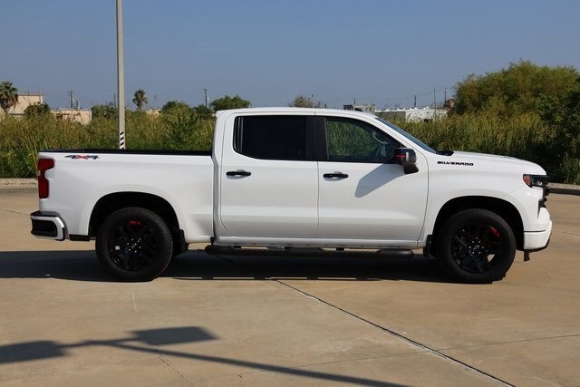 2025 Chevrolet Silverado 1500 RST photo 4