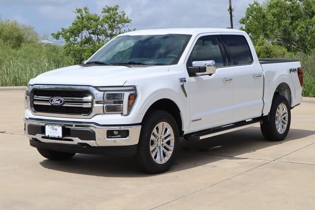 2025 Ford F-150 Lariat photo 3