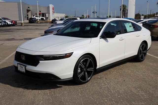 2025 Honda Accord Hybrid Sport photo 2