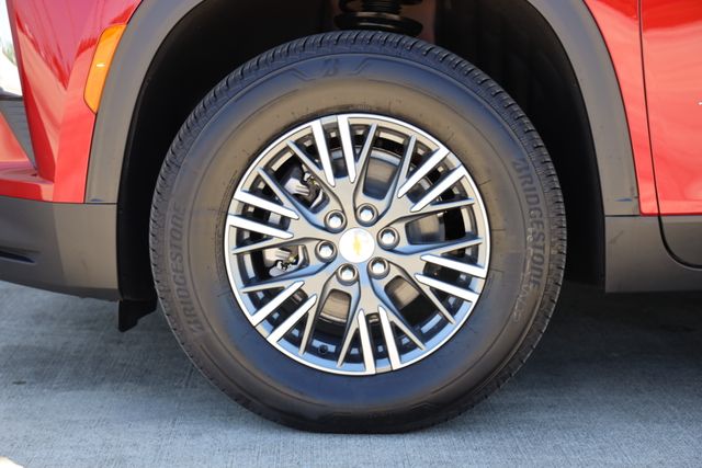 2026 Chevrolet Traverse LT - Photo 9