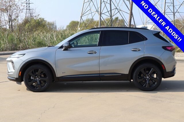 2025 Buick Envision Sport Touring photo 4