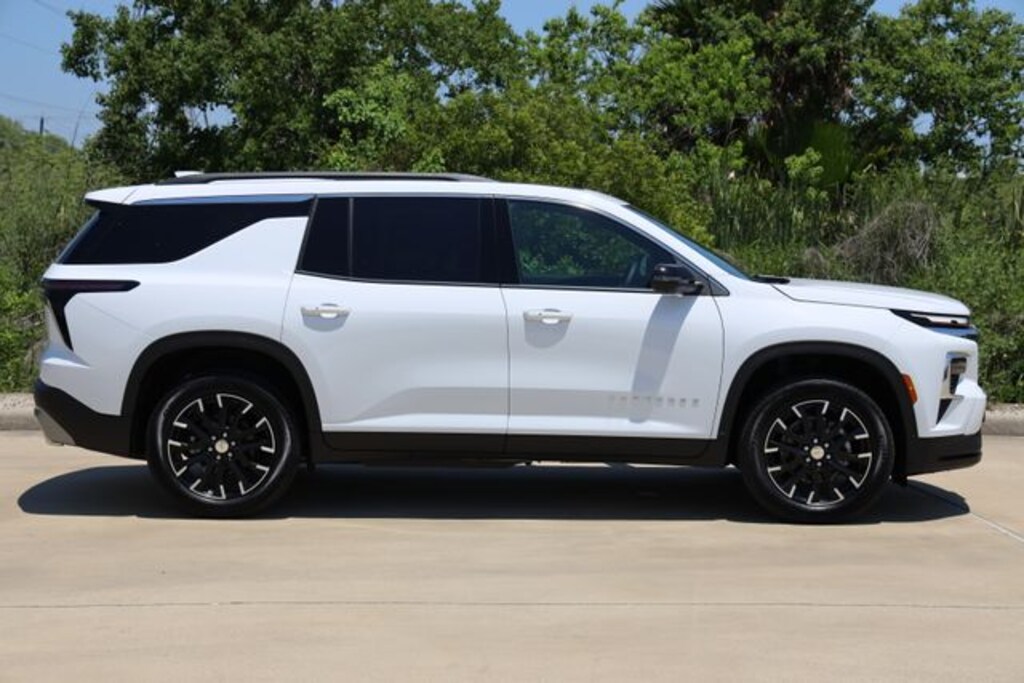 New 2026 Chevrolet Traverse LT SUV