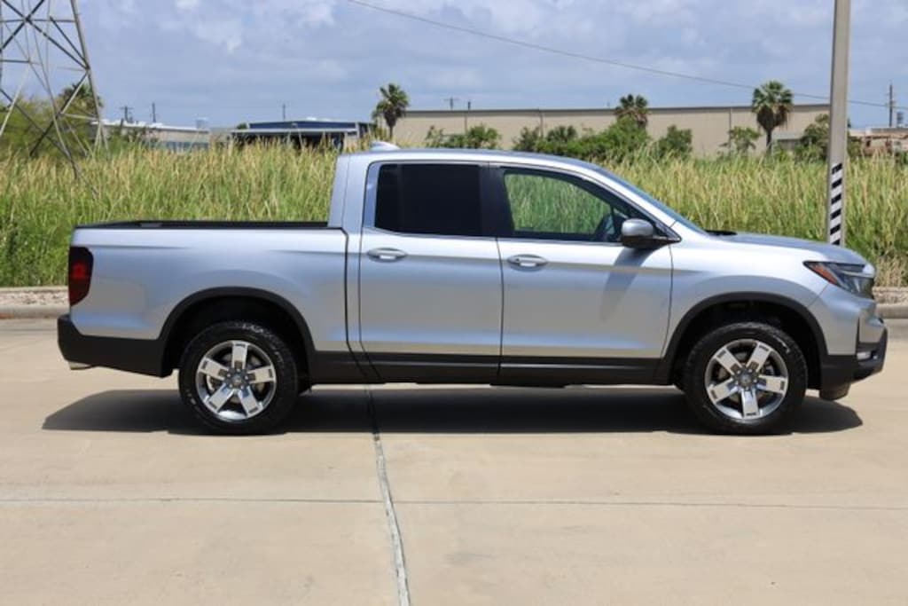 New 2026 Honda Ridgeline RTL Truck Crew Cab