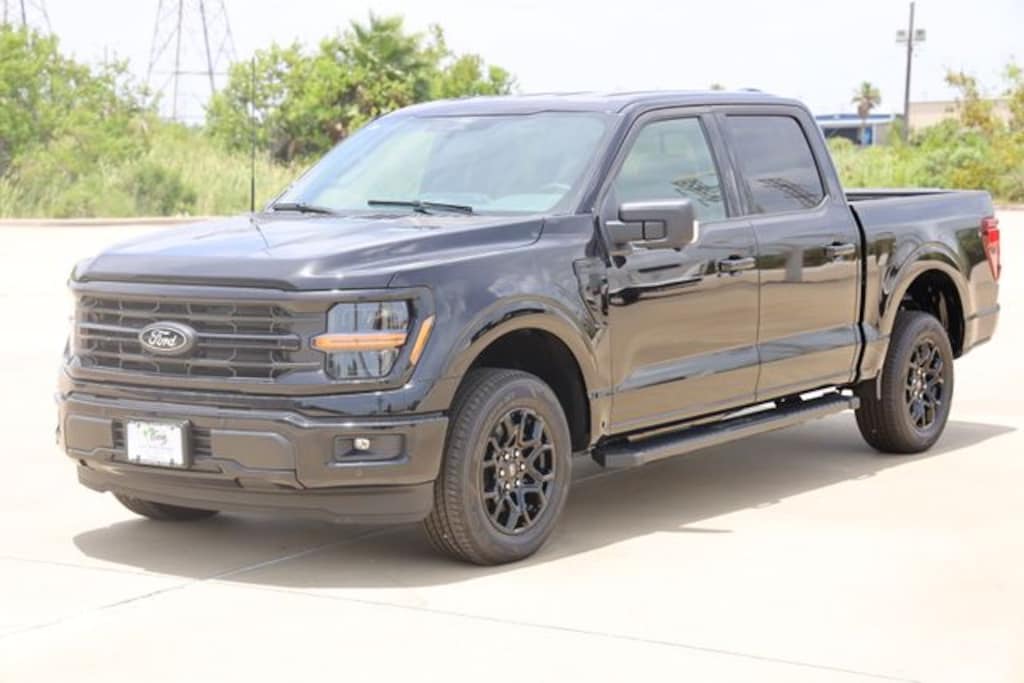 New 2026 Ford F-150 XLT Truck SuperCrew Cab
