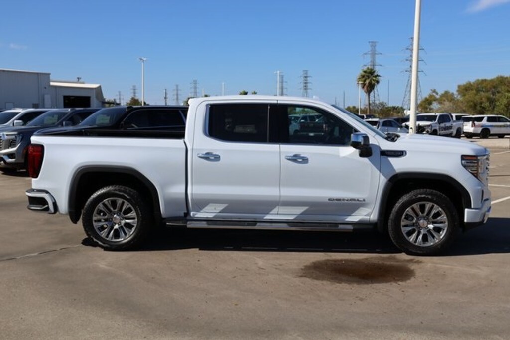 New 2026 GMC Sierra 1500 Denali Truck Crew Cab