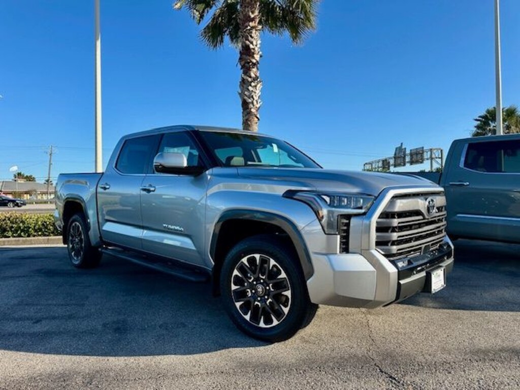 New 2026 Toyota Tundra Limited Truck CrewMax