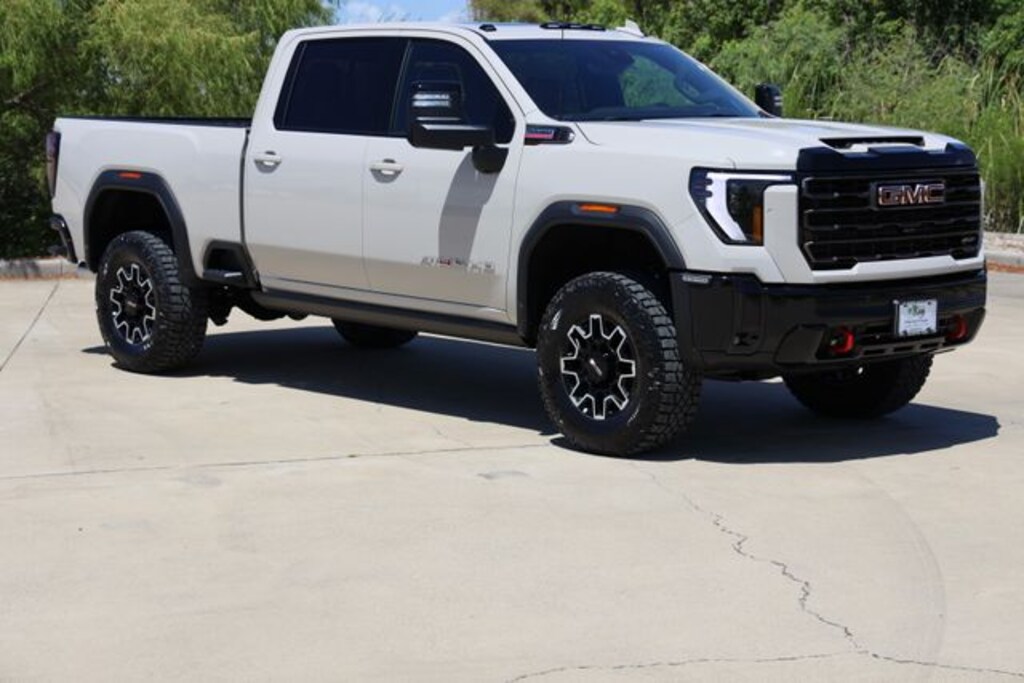 New 2026 GMC Sierra 2500 HD AT4X Truck Crew Cab