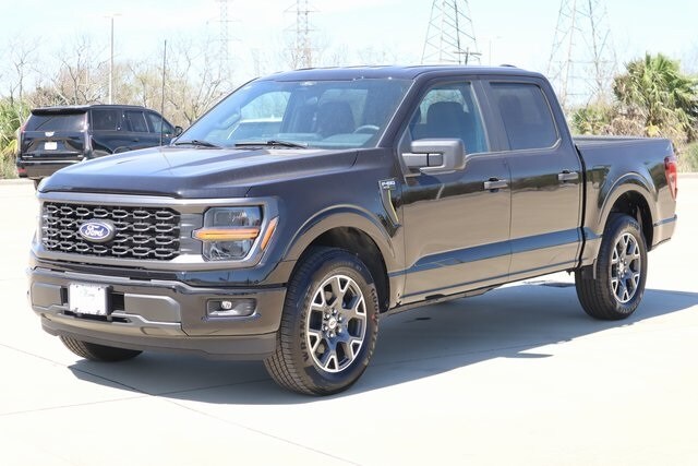 2025 Ford F-150 STX photo 3