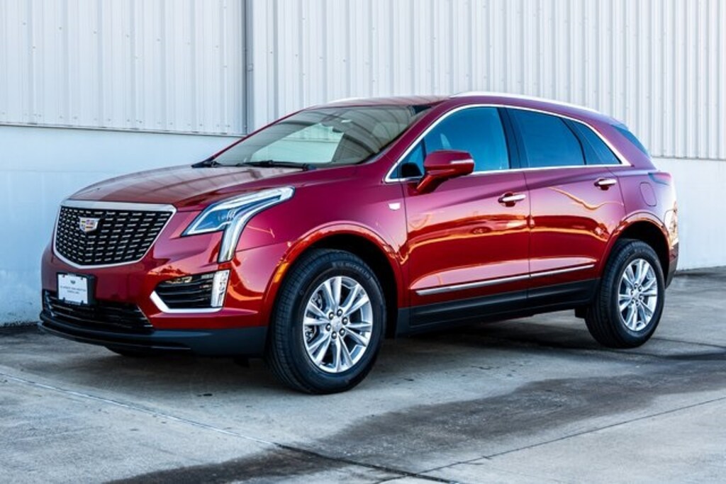 New 2026 CADILLAC XT5 Luxury SUV