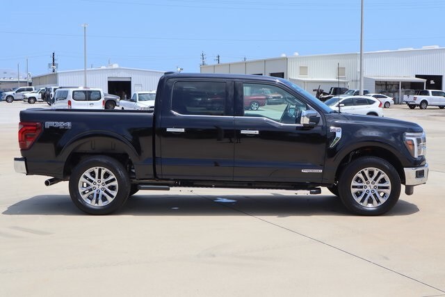 2025 Ford F-150 Lariat photo 4