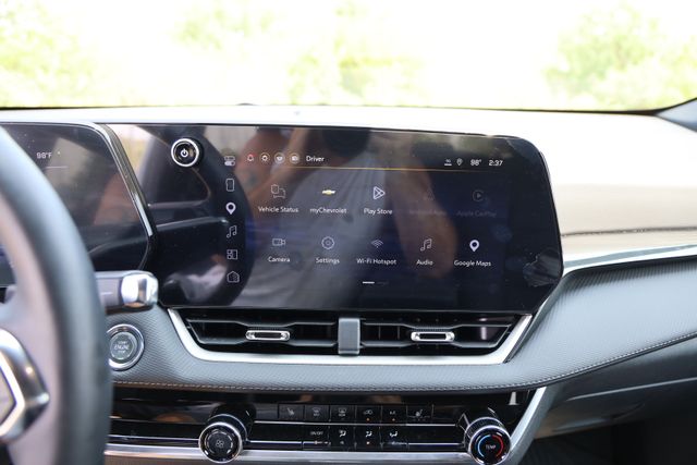 2026 Chevrolet Equinox LT - Photo 17