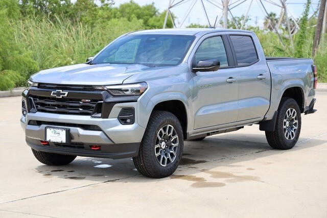 2026 Chevrolet Colorado Z71 photo 3