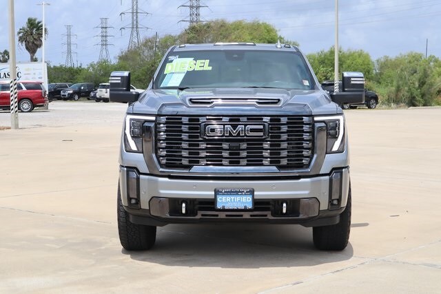 2024 Gmc Sierra 2500 HD Denali Ultimate photo 2