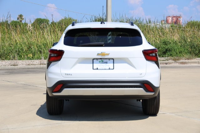 2026 Chevrolet Trax LT - Photo 7