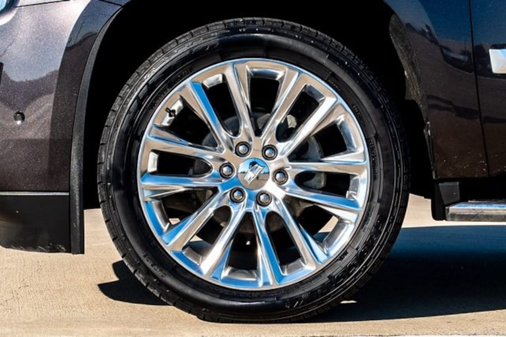 Used 2018 Cadillac Escalade Luxury SUV