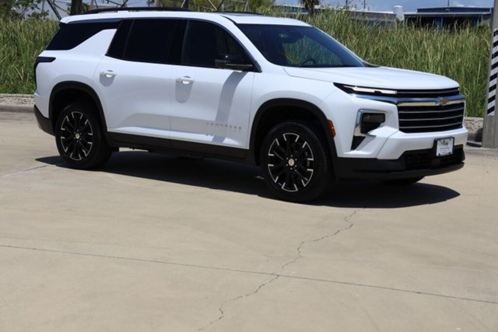 New 2026 Chevrolet Traverse LT SUV