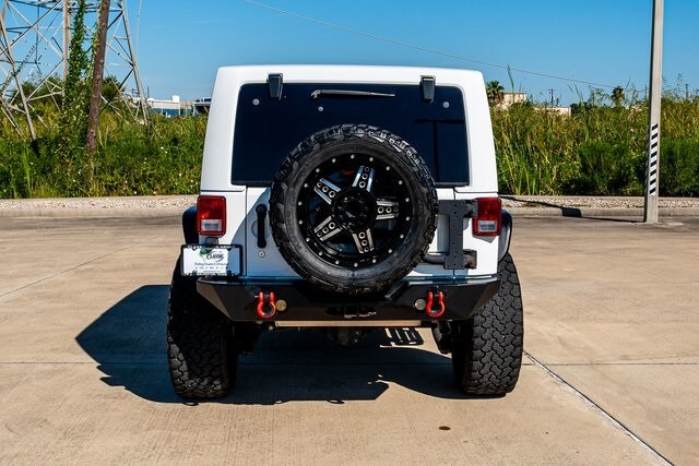 2017 Jeep Wrangler Unlimited Rubicon photo 3