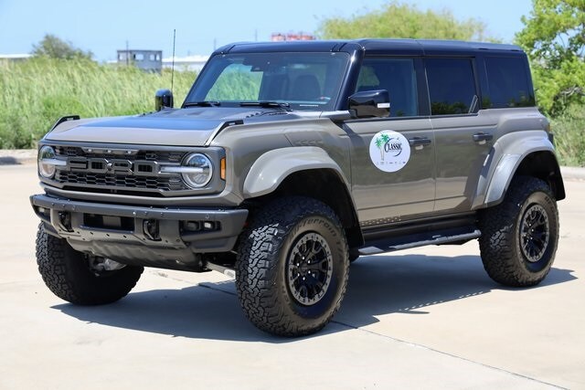 2025 Ford Bronco Raptor photo 3