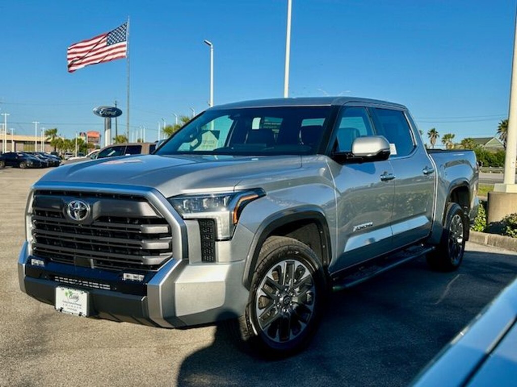 New 2026 Toyota Tundra Limited Truck CrewMax