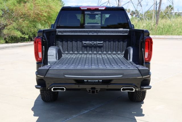 2026 GMC Sierra 1500 Denali - Photo 11