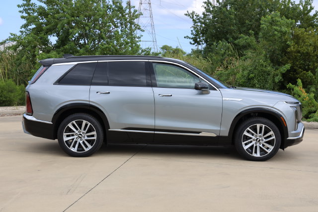 New 2027 CADILLAC VISTIQ Luxury SUV