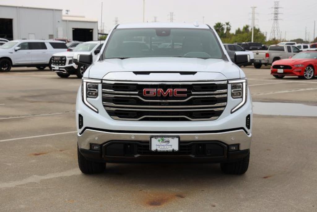 New 2026 GMC Sierra 1500 SLT Truck Crew Cab