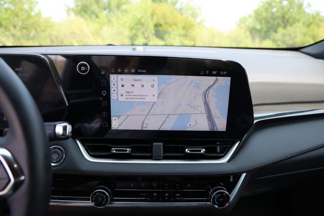 2026 Chevrolet Equinox LT - Photo 16