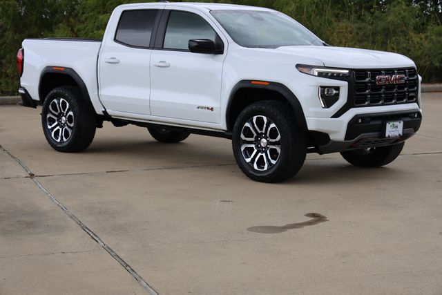 2024 GMC Canyon