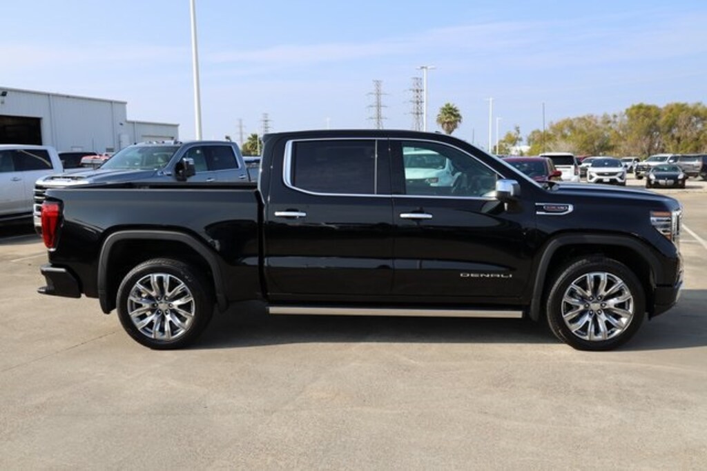 New 2026 GMC Sierra 1500 Denali Truck Crew Cab