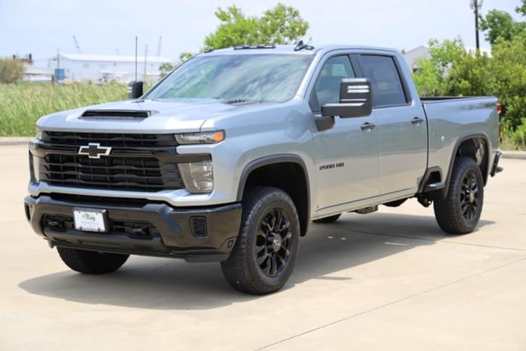 New 2026 Chevrolet Silverado 2500 HD Custom Truck Crew Cab