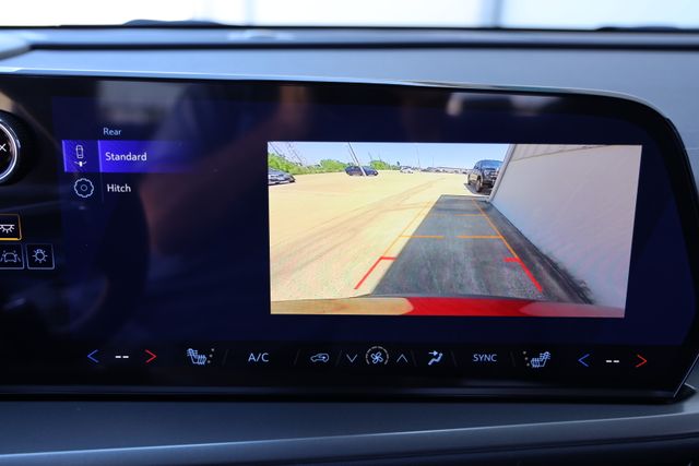 2026 Chevrolet Traverse LT - Photo 20