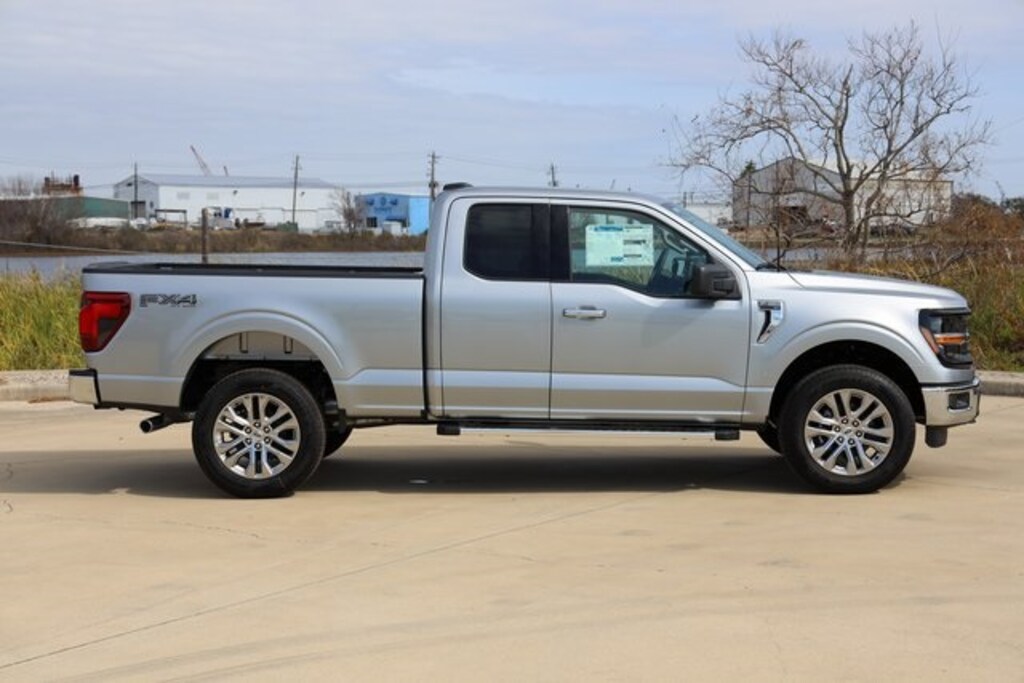 New 2026 Ford F-150 XLT Truck SuperCab