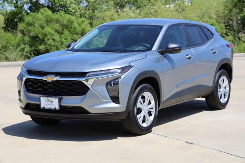 New 2026 Chevrolet Trax LS SUV