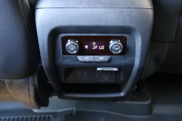 2026 Chevrolet Traverse LT - Photo 25