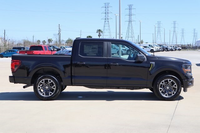 2025 Ford F-150 STX photo 4