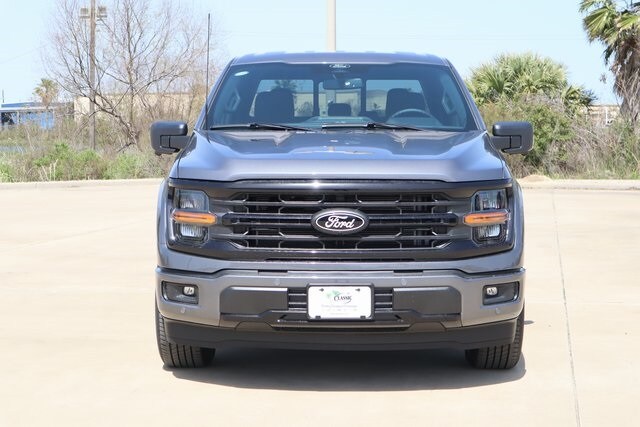 2025 Ford F-150 XLT photo 2