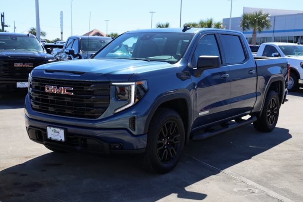 New 2026 GMC Sierra 1500 Elevation w/3SB Truck Crew Cab