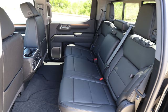 2026 GMC Sierra 1500 Denali - Photo 13