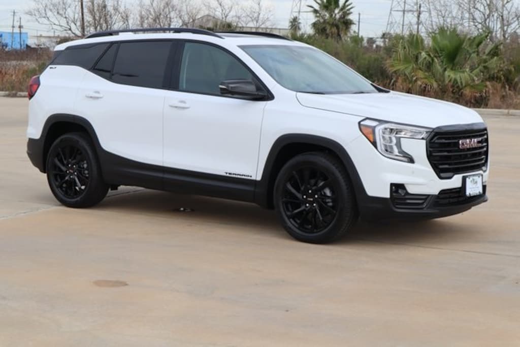 New 2024 GMC Terrain For Sale at Classic Galveston Auto Group VIN