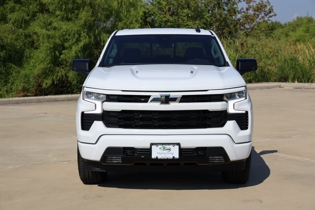 2025 Chevrolet Silverado 1500 RST photo 2