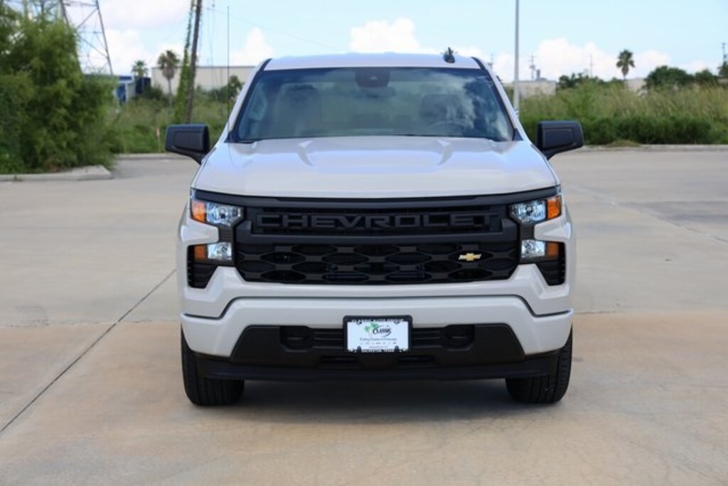 New 2026 Chevrolet Silverado 1500 Custom Truck Double Cab