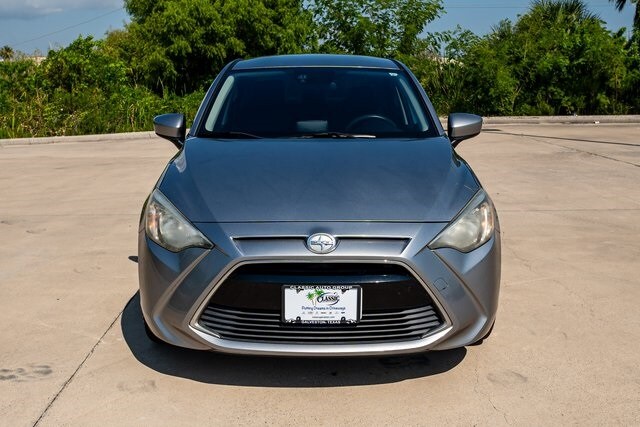 2016 Scion iA Base photo 2