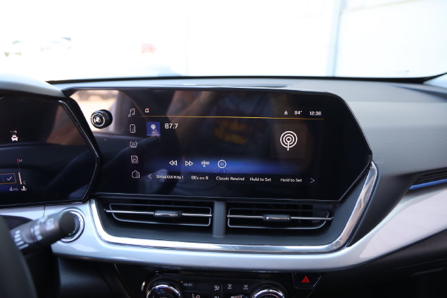2026 Chevrolet Trax LT - Photo 18
