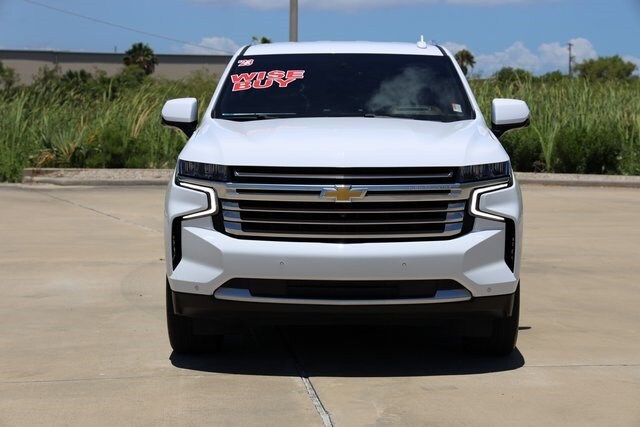 2023 Chevrolet Suburban High Country photo 2