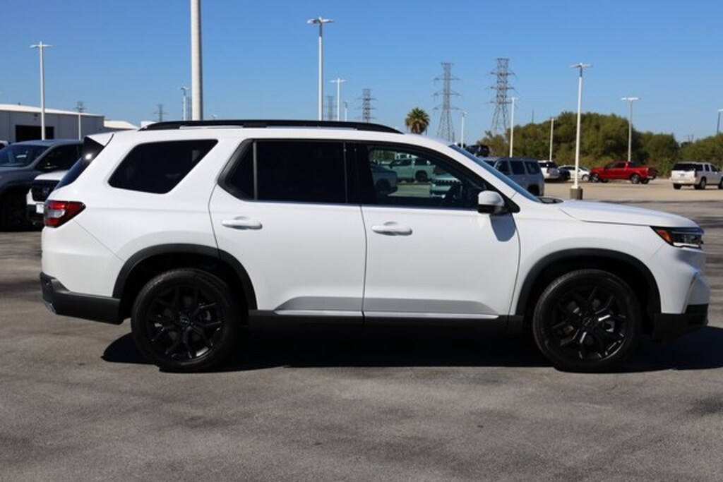 New 2025 Honda Pilot Touring SUV