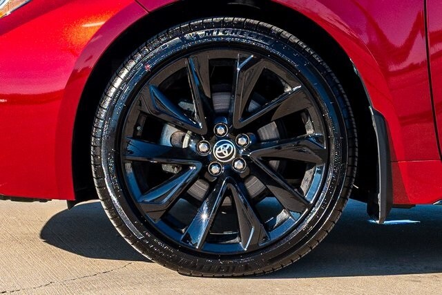 2022 Toyota Corolla SE photo 2