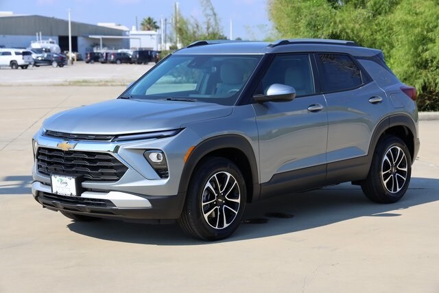 2026 Chevrolet Trailblazer LT photo 3